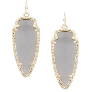 Kendra Scott Arrowhead Earrings